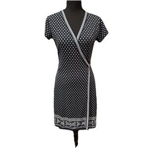 Max Studio True Wrap Dress Short Sleeve Blue & White Size Small V-Neck